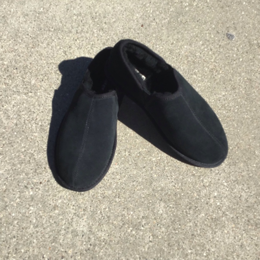 UGG Scuff Romeo II Men's Black Suede Shoes